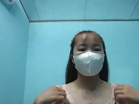 LinhChi09 online show from June 2026 07:28:02 AM