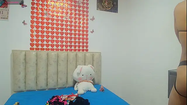 Bebesitodavis online show from December 2025 04:45:01 PM