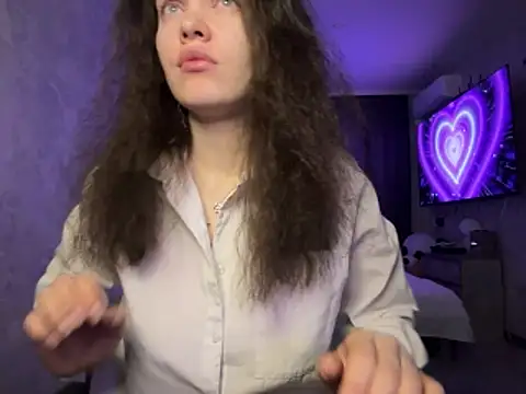 Snapshot of Teresa_Yung chatting on November 2025 10:26:02 AM Teresa Yung online show from November 2025 10:26:02 AM