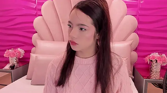 NatallieBlaze online show from November 2025 12:09:02 PM