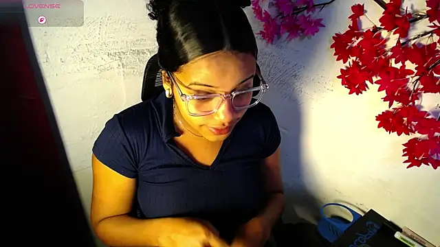chleo rosse online show from July 2026 04:02:01 PM