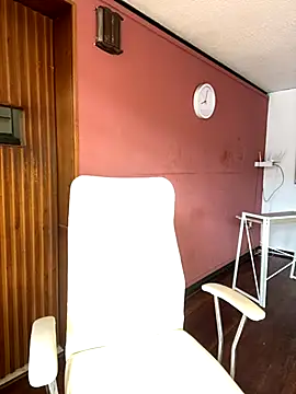 Snapshot of KyliePinkk_ chatting on November 2025 01:34:01 PM KyliePinkk online show from November 2025 01:34:01 PM