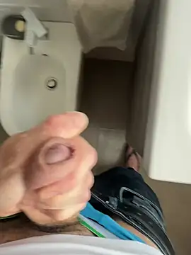 Alexbbcum online show from August 2026 12:52:01 PM