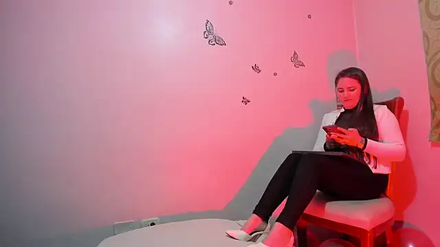 tiffanystorms- online show from November 2025 03:54:01 AM