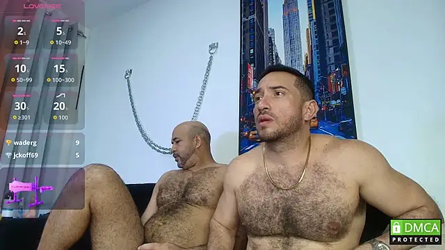 Snapshot of RoughSex_and_BDSM chatting on May 2026 12:40:02 AM RoughSex and BDSM online show from May 2026 12:40:02 AM