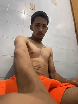 charlie bass online show from December 2025 04:24:01 PM