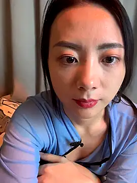 Jinmi125216 online show from January 2026 11:47:01 AM