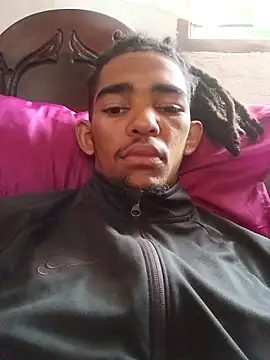 Eezxxx online show from December 2025 05:48:02 AM