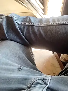 Roy   121 online show from February 2026 04:16:02 AM