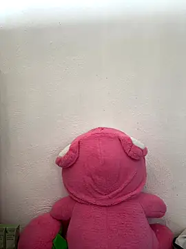 Kiee-lee online show from December 2025 07:23:01 AM