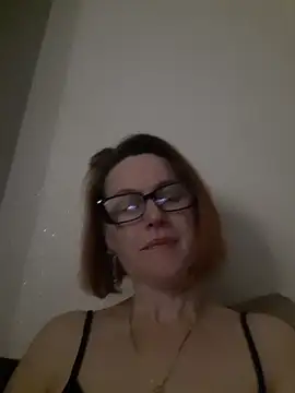 LanaOlbenst online show from April 2026 08:15:02 PM