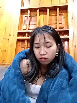 Snapshot of susie_min chatting on December 2025 12:48:01 AM susie min online show from December 2025 12:48:01 AM