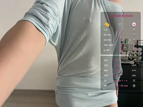 Snapshot of mitao_xx chatting on June 2026 02:24:02 AM mitao xx online show from June 2026 02:24:02 AM