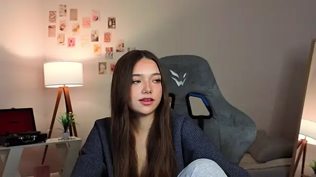 Vexorine online show from December 2025 08:37:02 PM