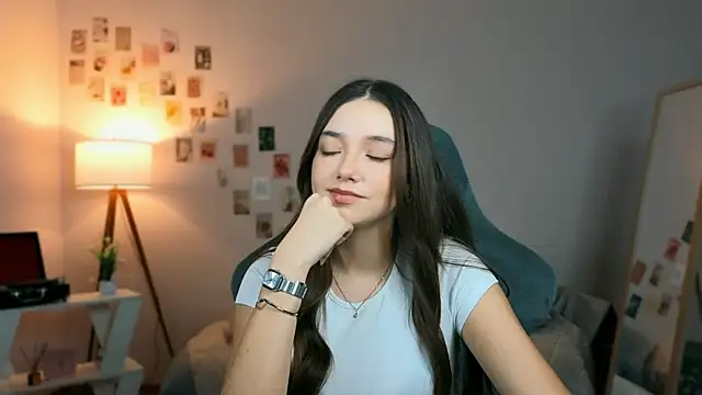 Vexorine online show from April 2026 07:23:02 PM