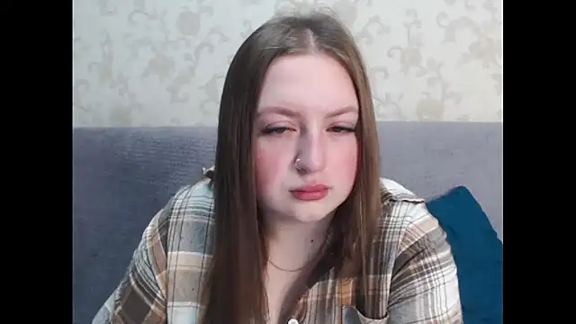 Snapshot of GirlPlayer chatting on November 2025 01:27:01 AM GirlPlayer online show from November 2025 01:27:01 AM