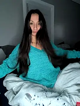 LexiLuxi online show from November 2025 03:17:01 AM