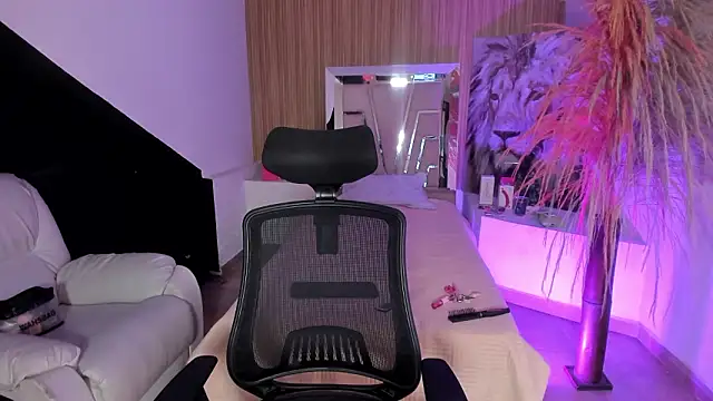 RenataMason online show from March 2026 04:51:01 AM