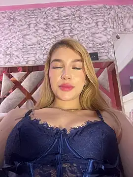 Snapshot of valeryfox__ chatting on November 2025 11:57:02 AM valeryfox online show from November 2025 11:57:02 AM