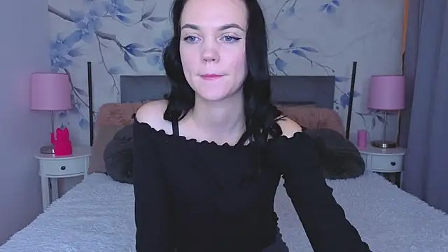 Snapshot of Camila_777_ chatting on November 2025 09:03:02 PM Camila 777 online show from November 2025 09:03:02 PM