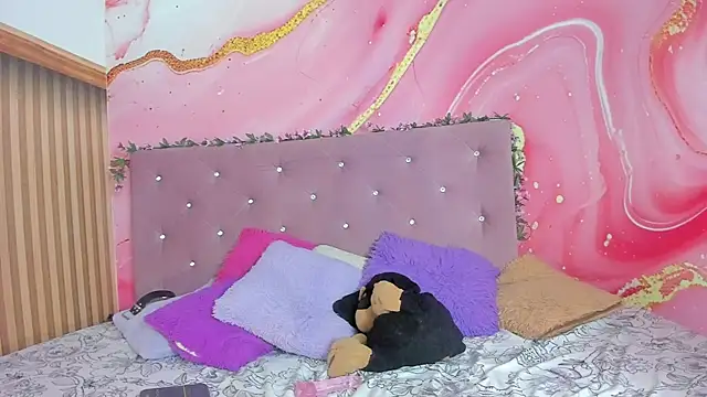 Snapshot of Ares_infernal chatting on November 2025 02:58:01 AM Ares infernal online show from November 2025 02:58:01 AM