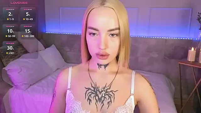 MarquiseMuse online show from December 2025 05:56:01 AM