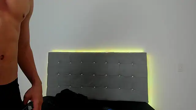 Snapshot of eren_jeager chatting on November 2025 01:09:02 AM eren jeager online show from November 2025 01:09:02 AM