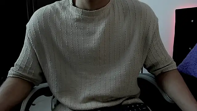 eren jeager online show from February 2026 01:17:01 AM