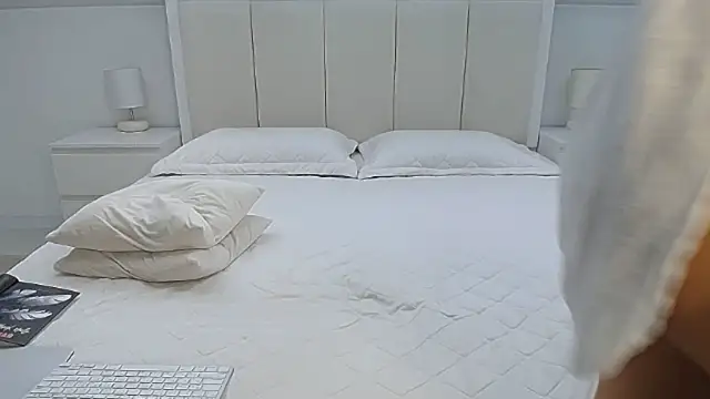 Milena29 online show from March 2025 05:28:02 AM