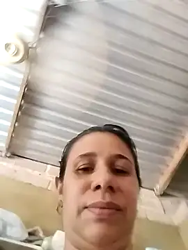 MIA-LARIOS online show from March 2026 04:34:02 PM