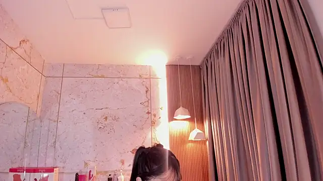 Haylenpark online show from December 2025 11:38:02 AM