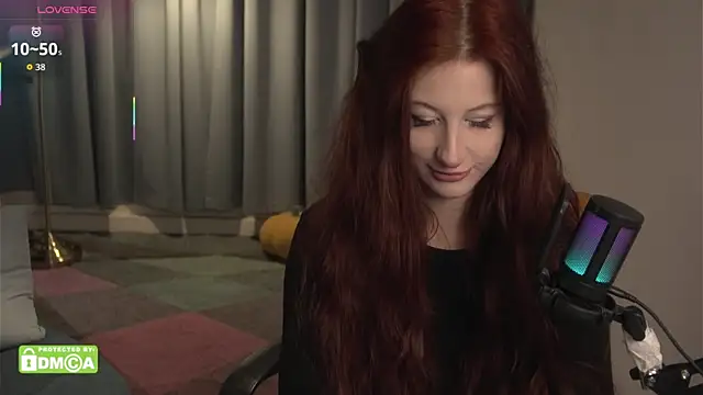 caty cuddly online show from November 2025 09:14:02 PM