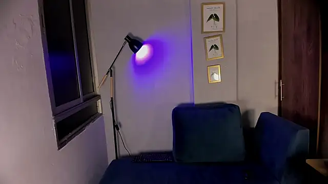 lowielblack online show from December 2025 03:02:01 AM