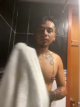 Snapshot of 1Panini21 chatting on November 2025 07:59:02 PM 1Panini21 online show from November 2025 07:59:02 PM