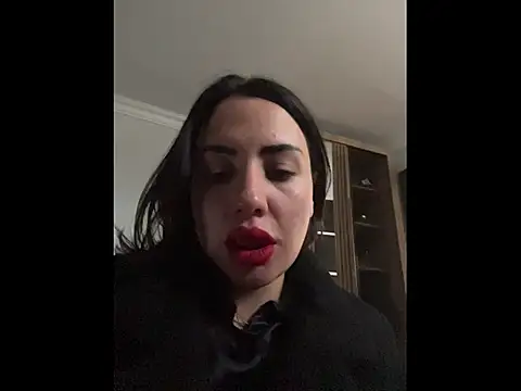     Eva     online show from November 2025 11:10:02 AM