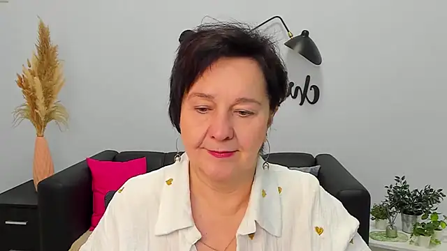 EveRalphes online show from December 2025 07:27:02 AM