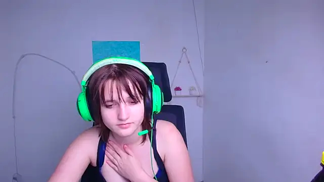 Alice Wonderme online show from January 2026 10:48:02 PM