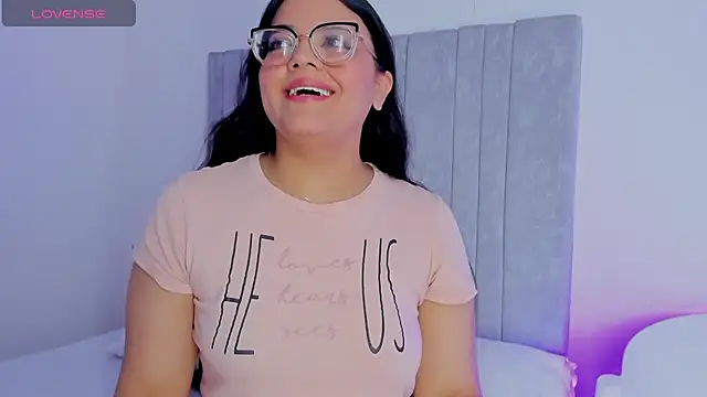 Snapshot of ScarlettWhitmore chatting on November 2025 04:24:02 AM ScarlettWhitmore online show from November 2025 04:24:02 AM