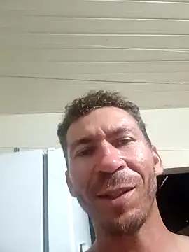 RobertoLuiz84 online show from January 2026 06:17:02 AM