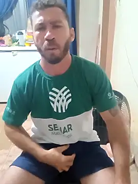 RobertoLuiz84 online show from May 2026 04:52:01 AM