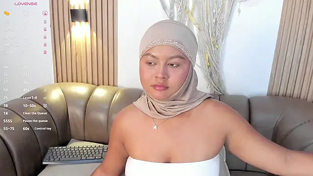 jasmyne anbar online show from February 2026 10:44:01 PM