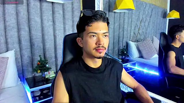 NicolaiKarav online show from December 2025 12:02:02 PM