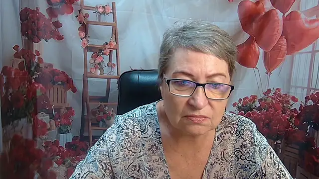 OlgaLuck online show from May 2026 05:13:02 AM