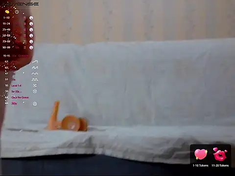 LustfulSarah online show from January 2026 06:01:01 PM