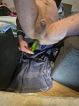 samotnyNapalonyxh online show from November 2025 02:49:01 PM