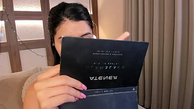 SarhaVega online show from February 2026 01:08:02 PM