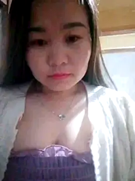 Snapshot of One-two22 chatting on November 2025 09:30:02 PM One-two22 online show from November 2025 09:30:02 PM