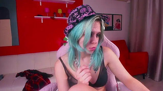 Snapshot of LiraBelle chatting on February 2026 03:10:01 PM LiraBelle online show from February 2026 03:10:01 PM