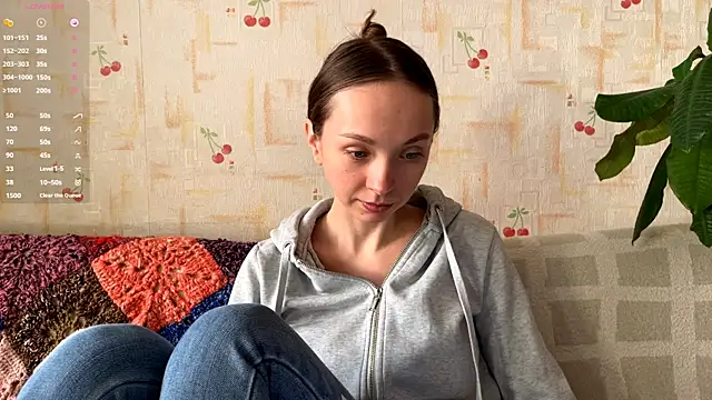 Snapshot of PaulaTisch chatting on February 2026 03:08:01 PM PaulaTisch online show from February 2026 03:08:01 PM