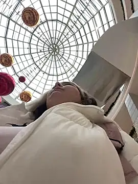 KateBurlesk online show from December 2025 09:13:02 AM